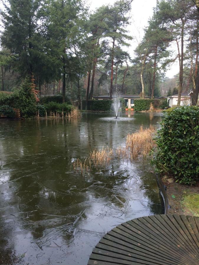 Vakantiehuis Op Bospark Doornspijk Exteriör bild